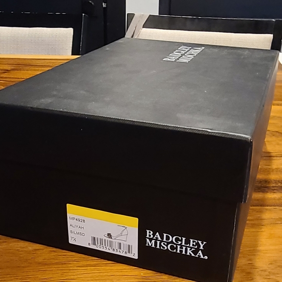 Silver Rhinestone wedges - Picture 7 of 7